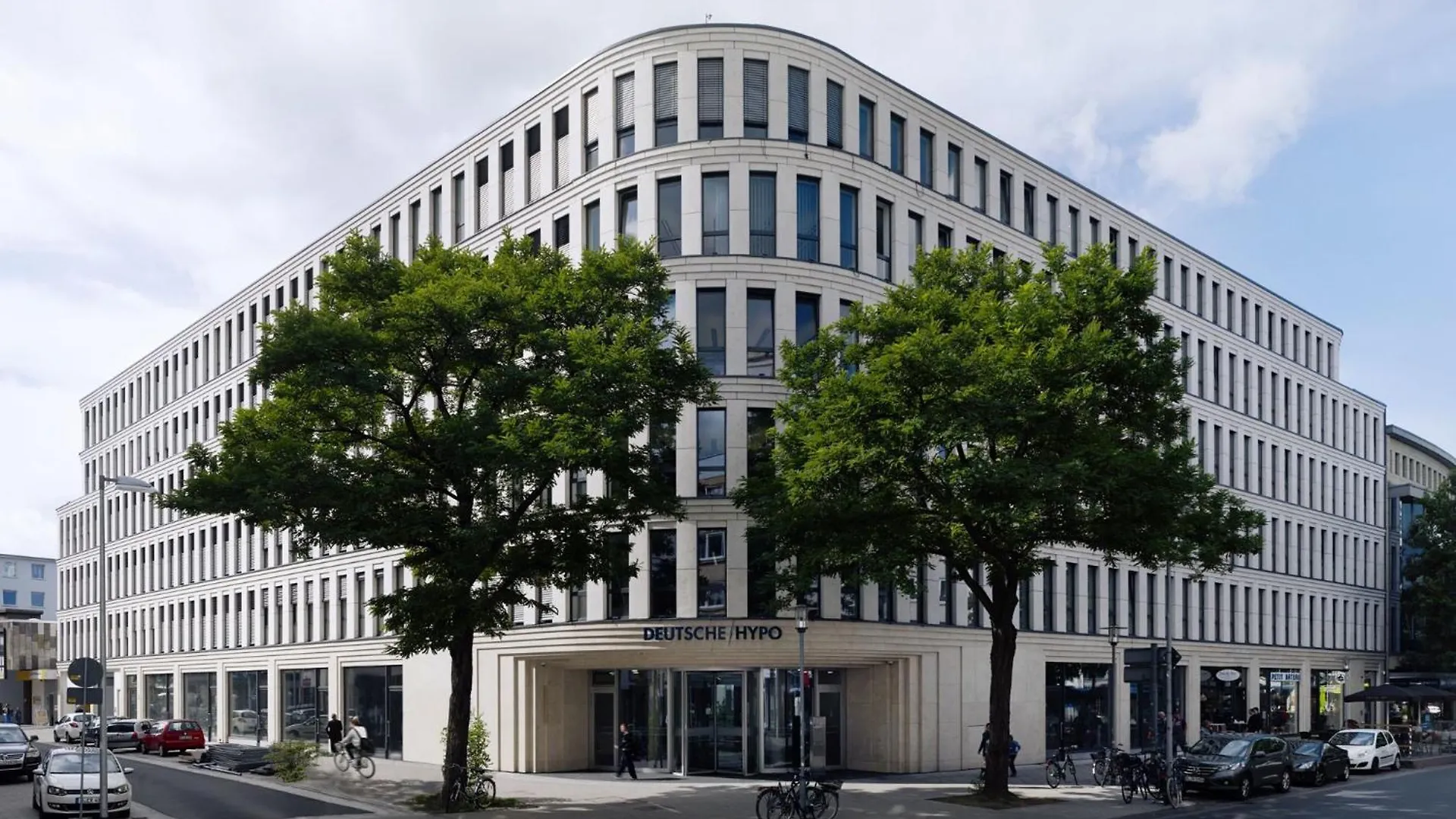 Hannover Core Comfort contacts